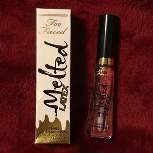 💞Too Faced Melted Latex - Girl On Top